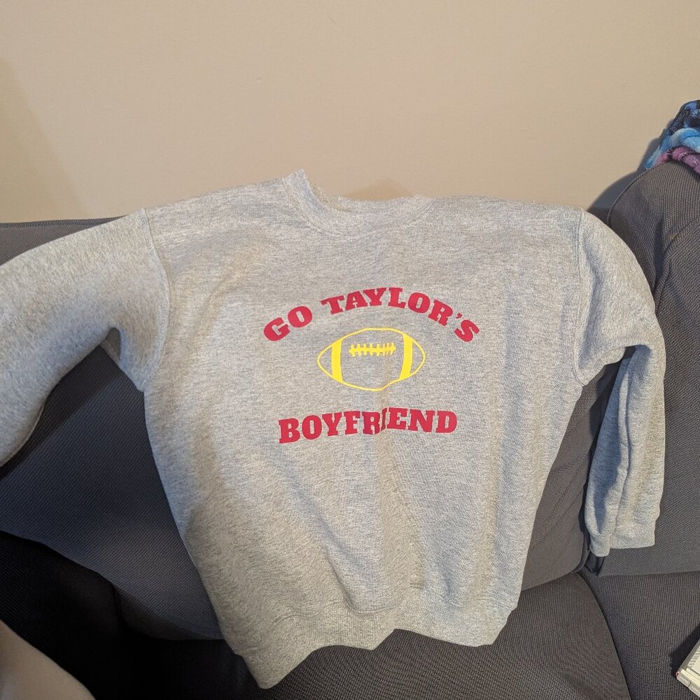 Go Taylor's Boyfriend Youth Sweatshirt